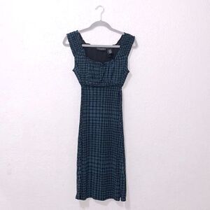 Ruffle top checkered dress 
